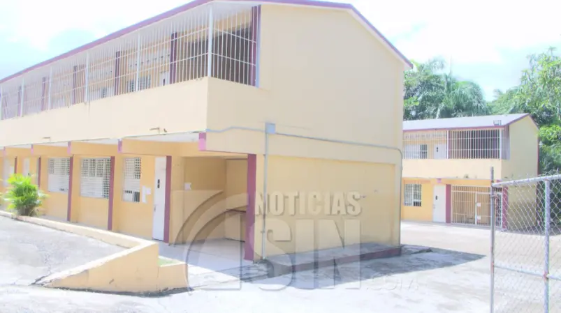 Abinader y ministro de Educación presentan avances del nuevo año escolar, pese a preocupación por falta de aulas