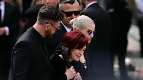 Último adiós de miles de fans a Ozzy Osbourne en Birmingham