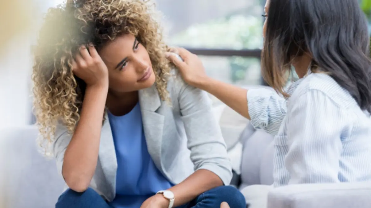 Cómo cuidar tu salud mental lejos de casa.