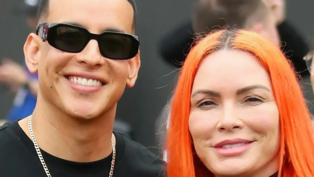 Daddy Yankee y  Mireddys González
