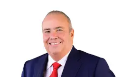 Charlie Mariotti evalúa precandidatura presidencial para 2028