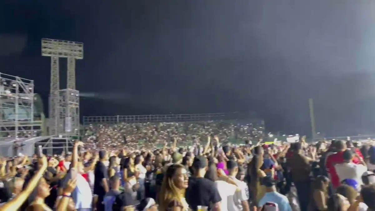 El concierto de Anuel AA violento disposiciones de menores.