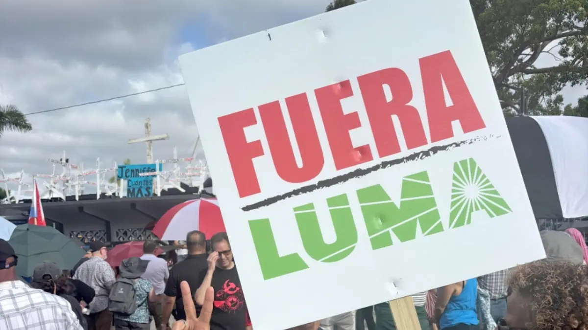 En la imagen, una pancarta durante una protesta