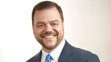 El senador de Nueva York activa Ley del Sector Livery