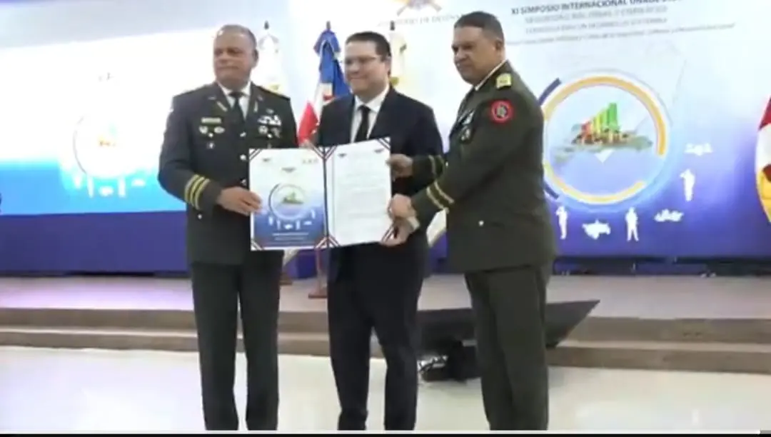 Ministerio de Defensa da inicio al décimo primer simposio internacional UNADE 2025