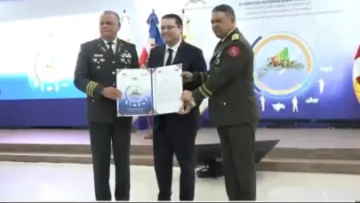 Ministerio de Defensa da inicio al d&eacute;cimo primer simposio internacional UNADE 2025