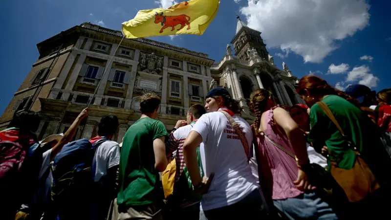Jóvenes católicos de países en guerra llegan a Roma en busca de esperanza