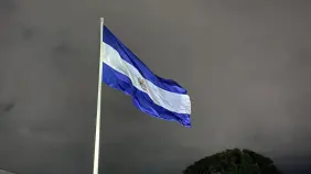 El oficialismo en El Salvador propone reforma para reelección presidencial indefinida