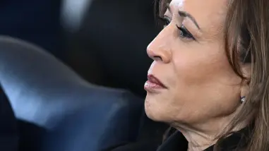 Kamala Harris dice que no desea regresar a la política porque el sistema está roto