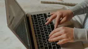 Phishing personalizado suplanta a Recursos Humanos para robar credenciales, según estudio