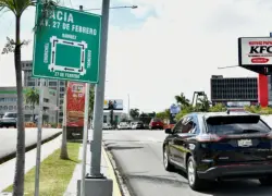Prohibición de giros en Abraham Lincoln desata malestar entre conductores