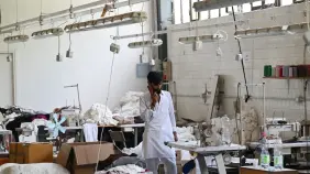La mafia china se disputa el corazón de la fast fashion de Italia