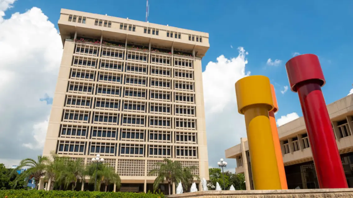 Banco Central de la República Dominicana ajusta actividades por paso de tormenta Melissa