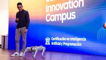 Jóvenes de América Latina acceden a becas en Samsung Innovation Campus
