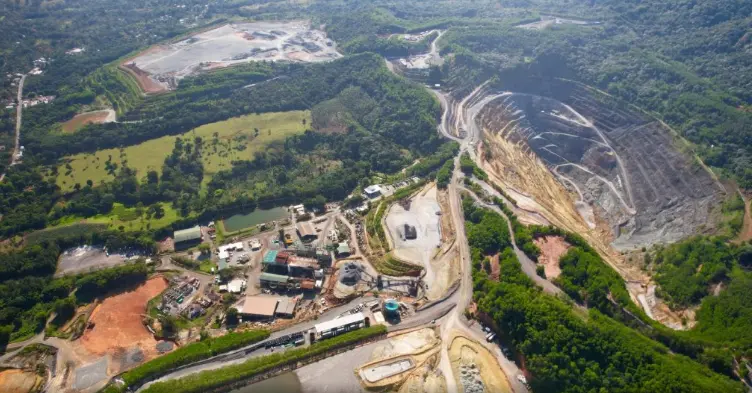Minería impulsa crecimiento económico con expansión interanual de 21 %