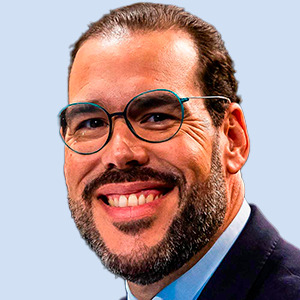 Víctor Gómez Casanova