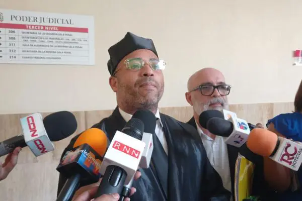 Abogado de Ángel Martínez: "Cada juez debe levantar el impedimento de salida, esto va a tener un efecto dominó"