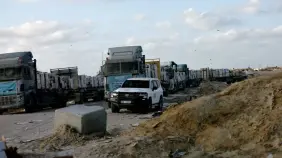Hamás dice que han entrado 853 camiones de ayuda a Gaza en 10 días e Israel dice que 1.950