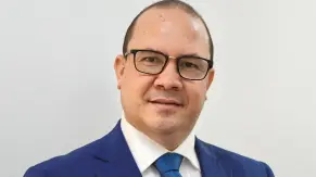 Politólogo respalda propuesta de establecer relaciones comerciales con Taiwán
