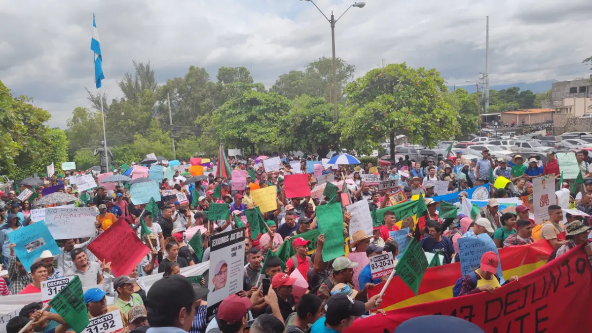 Comunidad exige justicia por crimen de ambientalista hondureño