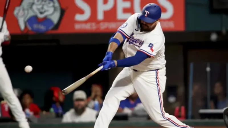 Tellez, Díaz y Walker, latinos protagonistas en las Grandes Ligas