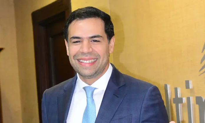 Ministro de Cultura califica como “imperdonable” modificación del Himno Nacional por parte de colectivo LGBT