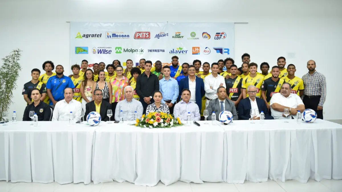 MOCA FC presenta su equipo para la nueva temporada de la LDF
