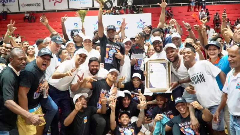 Los Titanes logran bicampeonato con barrida ante Metros