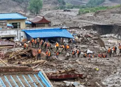Reportan 13 personas fallecidas por inundaciones en el noroeste de China