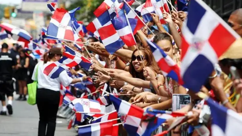 Desfile del Día Dominicano en New York, más que una tradición cultural: General Méndez será el padrino este año