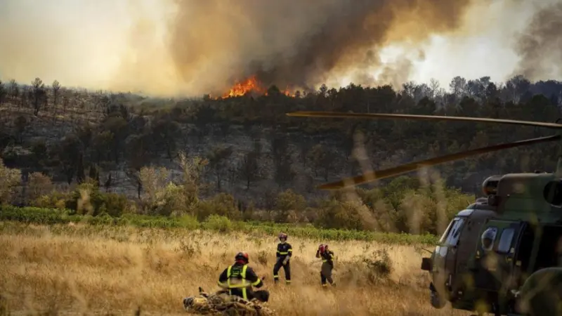 Bajo control incendio que arrasó con más de 16,000 hectáreas en Francia