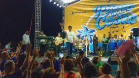 Bañada de merengue David Collado inaugura plataforma Ritmo de la Costa en malecón SDE.