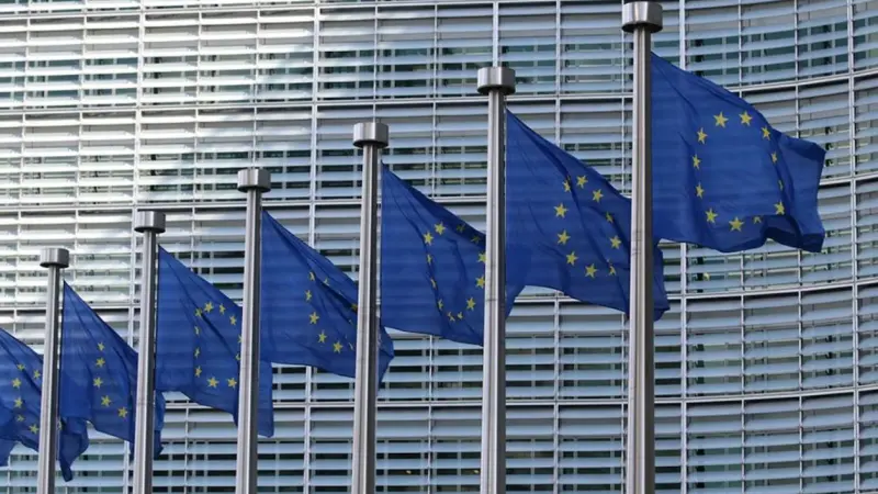 La UE entrega a Ucrania 1,600 millones de euros más procedentes de activos rusos inmovilizados