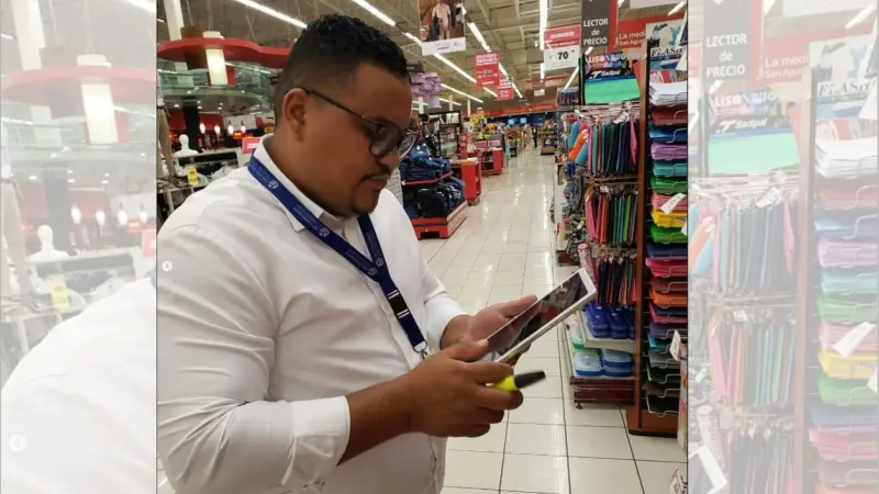 Pro Consumidor vigila venta de útiles escolares para evitar ofertas con publicidad engañosa