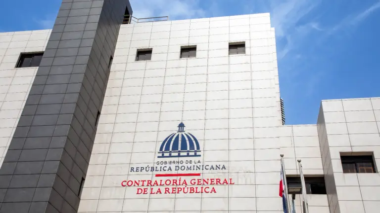 Fachada de la Contraloría General de la República.