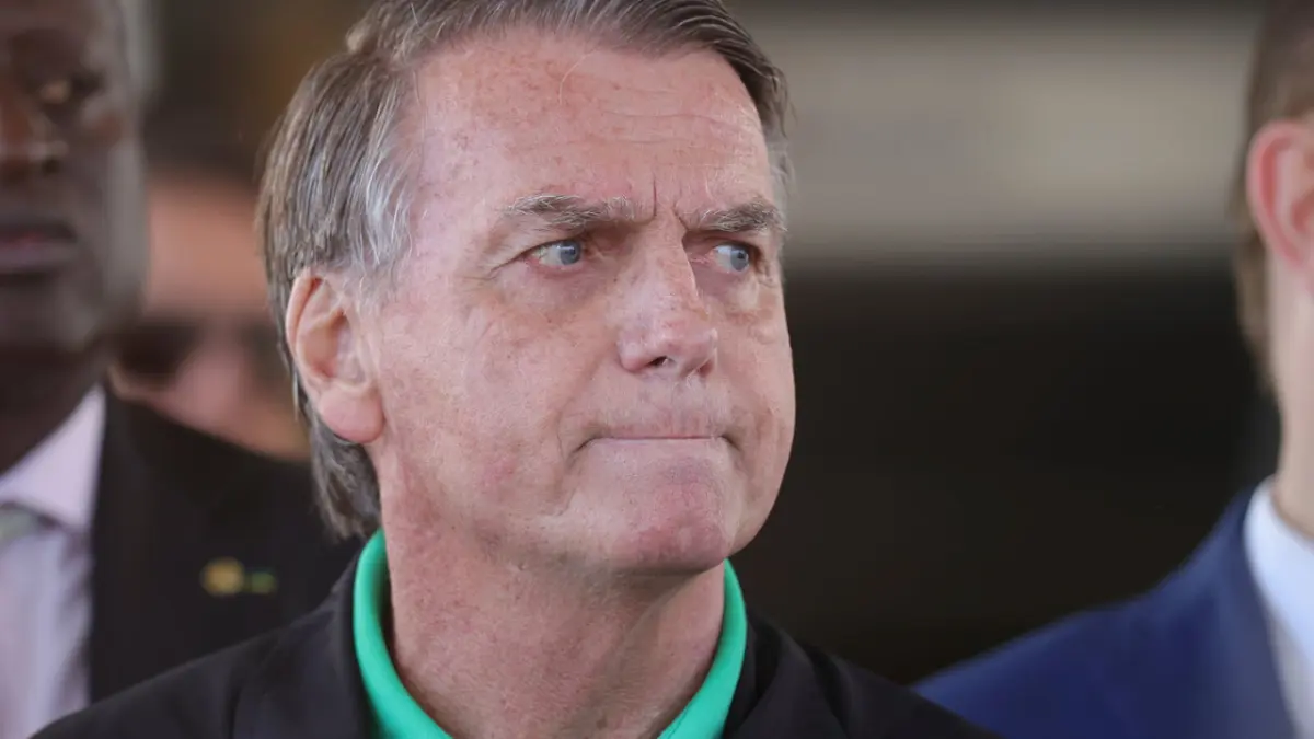 El juez autoriza a Bolsonaro a salir de la prisión domiciliaria para una consulta médica