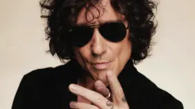Enrique Bunbury recibe premio especial de la Academia Latina de la Grabación en 2025