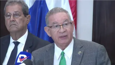 Instituciones exigen sanci&oacute;n contra Yoseli Castillo por alterar estrofas del Himno Nacional