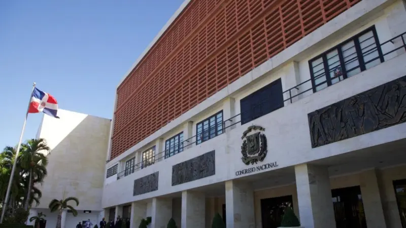 Legisladores dominicanos piden más seguridad y acción internacional ante ola de violencia en Haití