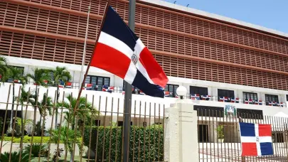 Reintroducen proyecto de reforma del Código Laboral