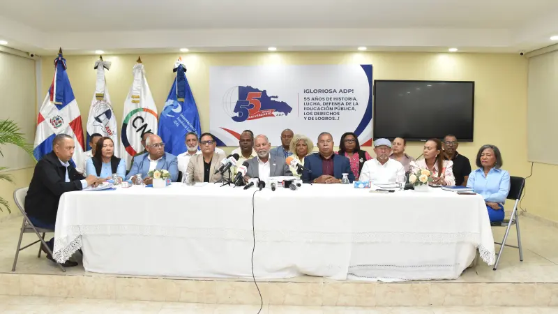 Pleno nacional de dirigentes ADP llama al magisterio nacional a integrarse al inicio del año escolar 2025-2026