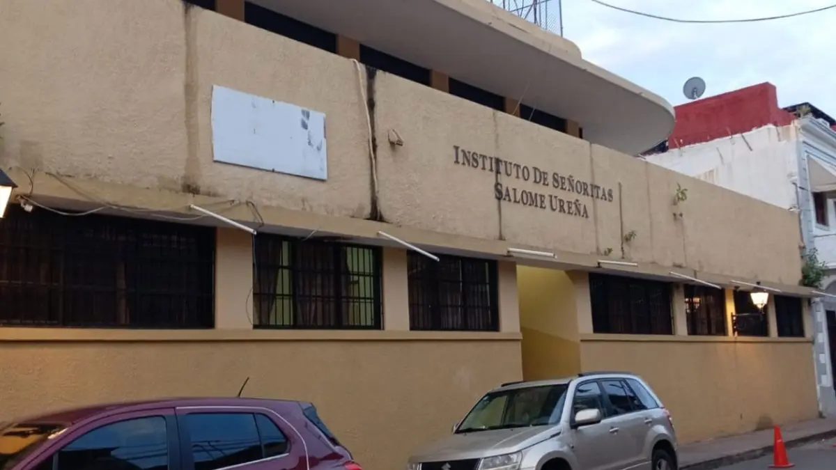 Deterioro amenaza sede histórica del Instituto Salomé Ureña; piden intervención antes del inicio escolar