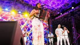 Nelly Swing conquista el Lincoln Center con su merengue típico