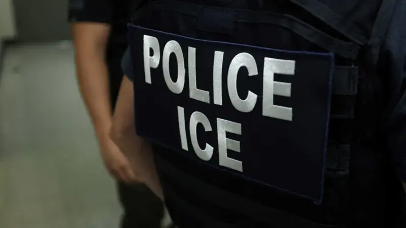 Familia denuncia detención de adolescente chileno en Los Ángeles por visado vencido