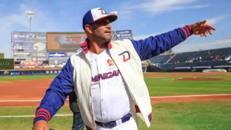 Puerto Rico representado por Edgar Martínez e Igor González en el Clásico de Béisbol