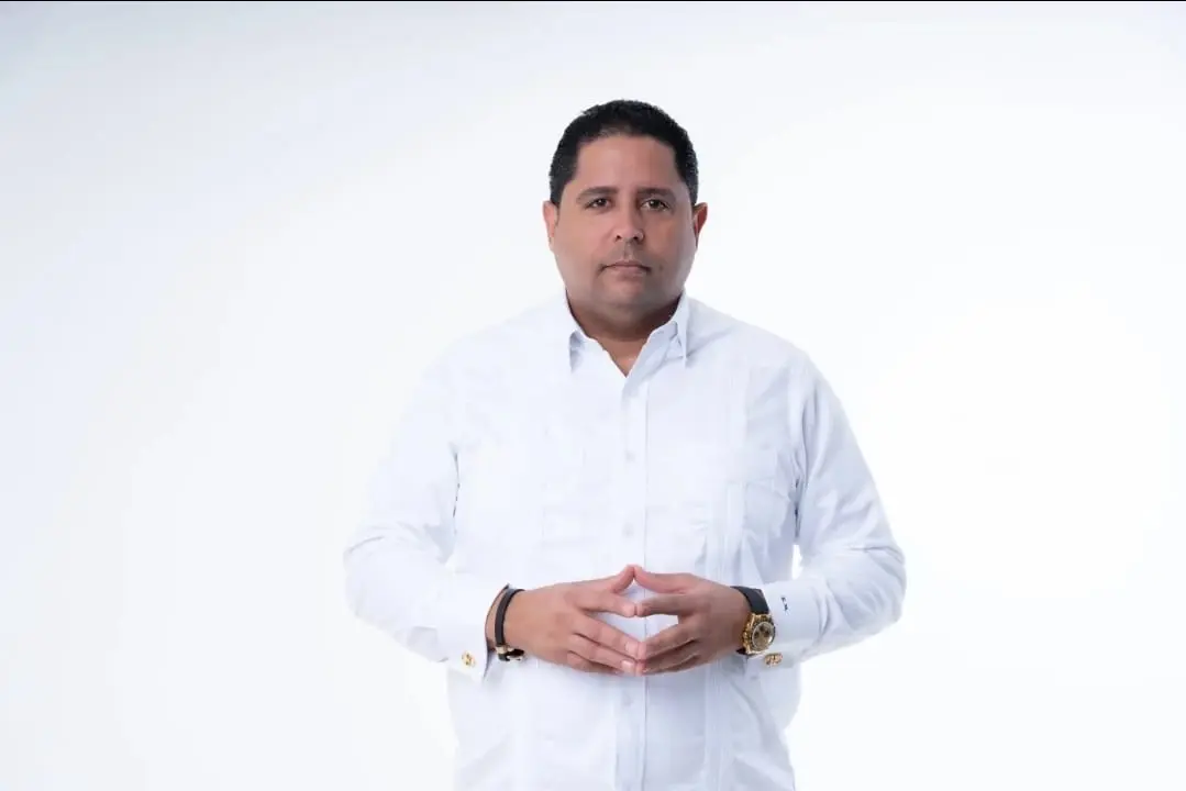 Eduardo Mallen renuncia política