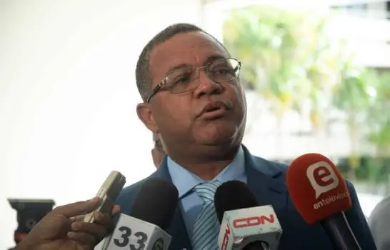 Rafael Arias elogia liderazgo de Luis Abinader en inauguración de Circunvalación de Baní