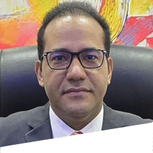 Salvador Holguín