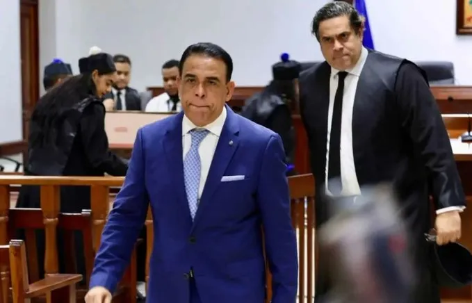 Tribunal Colegiado condena a Alexis Medina Sánchez a siete años por corrupción