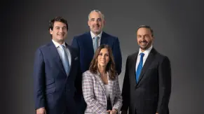 United Capital Puesto de Bolsa realiza la primera emisión de bonos corporativos vinculada al ETF SPY SPDR S&P 500 por hasta DOP 4,000 MM.